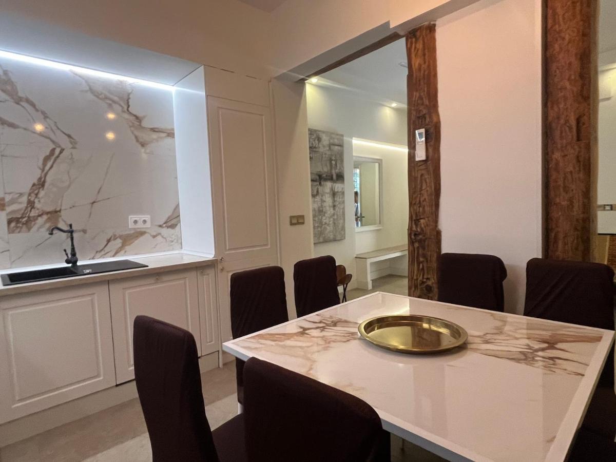 Loft8 Luxury Sol Plaza Mayor มาดริด ภายนอก รูปภาพ